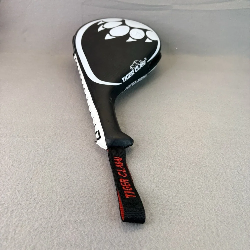 TIGER CLAW STRIKE PAD Clapper Target Karate MMA Training Kick Boxing EUC